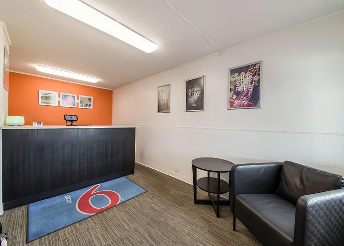 Motel 6 Cranbrook